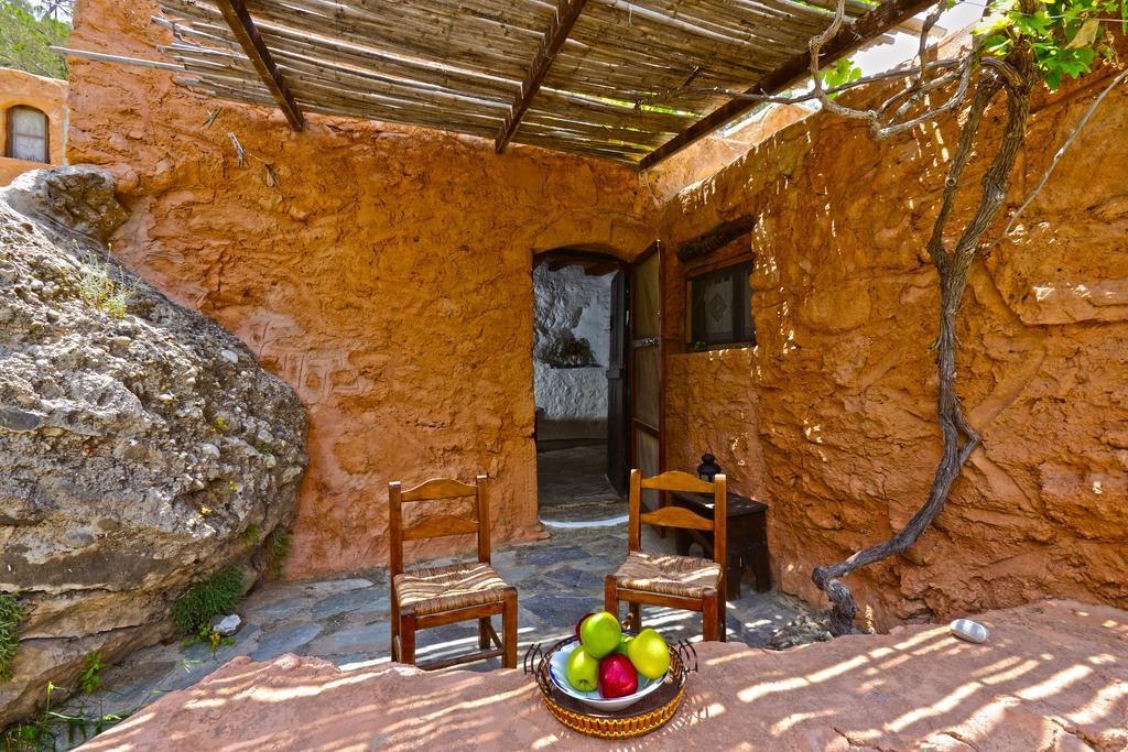 Aspros Potamos Aparthotel Makrýgialos Quarto foto