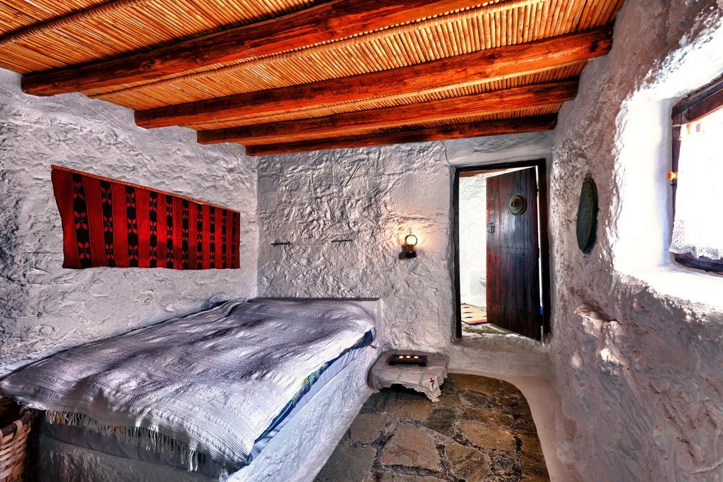 Aspros Potamos Aparthotel Makrýgialos Quarto foto