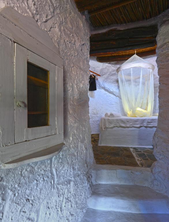 Aspros Potamos Aparthotel Makrýgialos Quarto foto