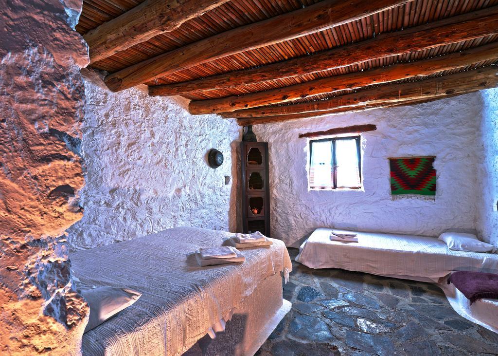 Aspros Potamos Aparthotel Makrýgialos Quarto foto