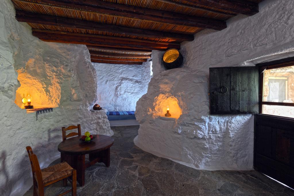 Aspros Potamos Aparthotel Makrýgialos Quarto foto