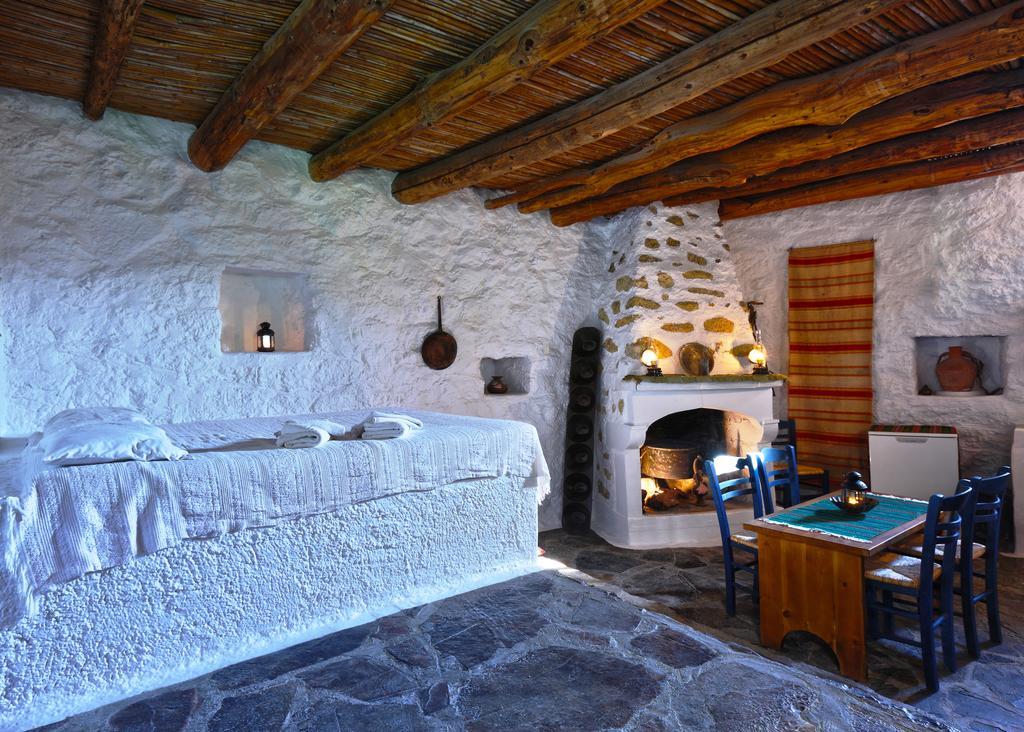 Aspros Potamos Aparthotel Makrýgialos Quarto foto
